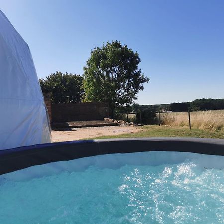 Lincoln Star Dome, Hot Tub, Bbq Apartment Langworth Exterior foto