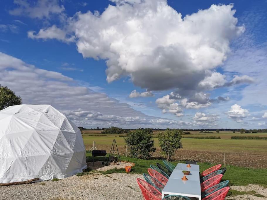 Lincoln Star Dome, Hot Tub, Bbq Apartment Langworth Exterior foto
